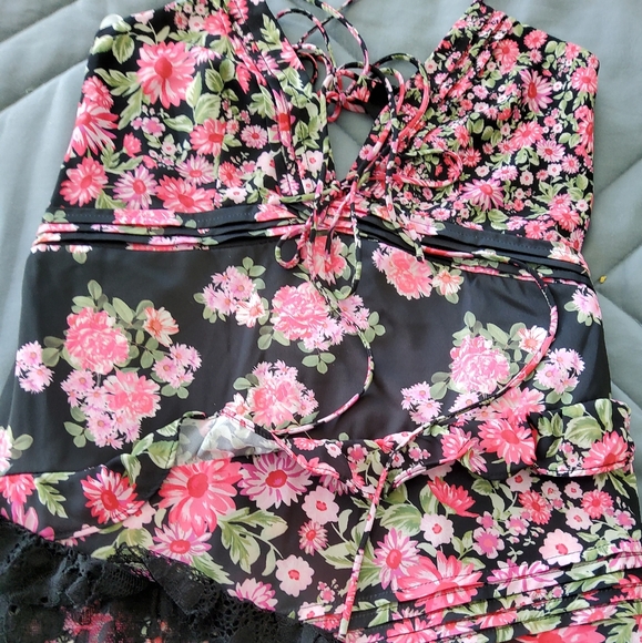 🍋For Love and Lemons Rosalyn Black Floral Maxi Dress - Picture 14 of 16